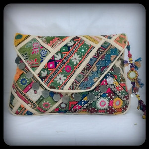 Vintage Banjara Envolvente Bolso de mano Bordado a mano Estilo bohemio Cubierta Tipo de cierre - Product Image 2