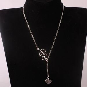 Chapados en plata de moda pequeño pájaro rama hoja colgante de collar para las mujeres - Product Image 3
