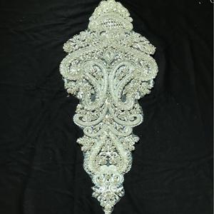 Wuku <span class=keywords><strong>abito</strong></span> da sposa in <span class=keywords><strong>pizzo</strong></span> con motivo applique patch incrostato perline collezione 2020 - Product Image 1