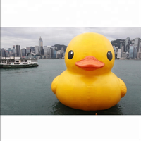 Canard jaune gonflable géant en PVC flottant sur l'eau pour événement / publicité / promotion