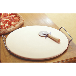 Set Pietra Refrattaria Rotonda Grande da 13 Pollici <span class=keywords><strong>per</strong></span> <span class=keywords><strong>Pizza</strong></span>, con Rotella Tagliapizza e Supporto <span class=keywords><strong>per</strong></span> Servire, Ideale <span class=keywords><strong>per</strong></span> Forno e Griglia Esterna - Articolo Caldo del Momento - Product Image 4