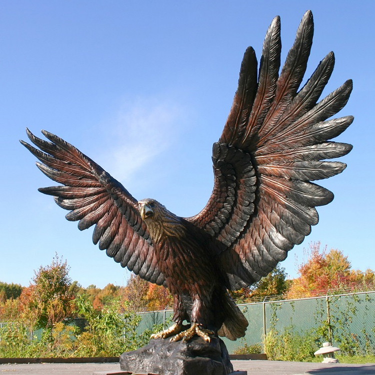 Große Outdoor Metall Vogel Statue Garten Bronze gegossen Adler Skulptur