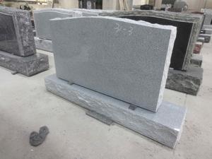 Fábrica de China G633 granito gris claro monumento y <span class=keywords><strong>tumba</strong></span> para <span class=keywords><strong>la</strong></span> venta - Product Image 2