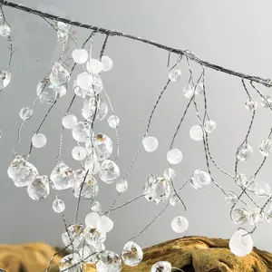<span class=keywords><strong>Guirnalda</strong></span> de Cristal Acrílico Transparente/Blanco con Cable, Venta al por Mayor - Product Image 1