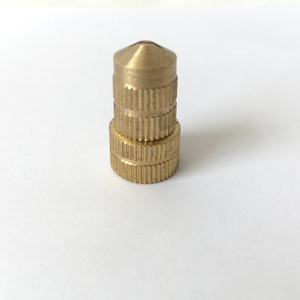 BOQUILLA DE LATÓN MATERIAL DE ALTA CALIDAD PARA BOQUILLA DE VENTILADOR TIPO <span class=keywords><strong>PB</strong></span> PULVERIZADOR ELÉCTRICO DE ALTA PRESIÓN USO DE PULVERIZADOR DE BATERÍA - Product Image 1
