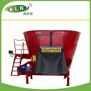 Pull type full-time animal feed grinding machine