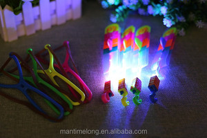Juguetes para Niños Arrows, Catapulta con Luz Intermitente, Tirachinas, Flechas, Juguete de Libélula de Bambú - Product Image 5
