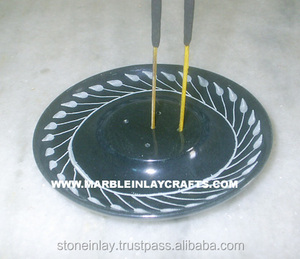 Plaques d'encens en pierre noire - Product Image 1
