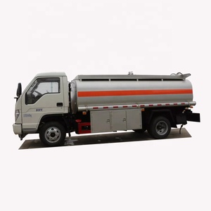 Camion-citerne à <span class=keywords><strong>carburant</strong></span> <span class=keywords><strong>le</strong></span> <span class=keywords><strong>moins</strong></span> <span class=keywords><strong>cher</strong></span> à conduite à gauche, 5000 litres, 4x2, pour l'Afrique - Product Image 3