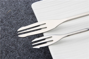 <span class=keywords><strong>Cuchara</strong></span> de coctelera de mango largo con diseño de espiral de acero inoxidable, con tenedor - Product Image 6
