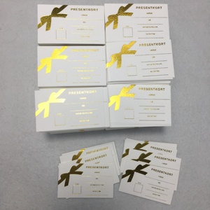 Tùy Chỉnh Hai Mặt Vàng Lá Dập Dày Matt Thẻ Trắng Hiển Thị Thẻ - Product Image 6