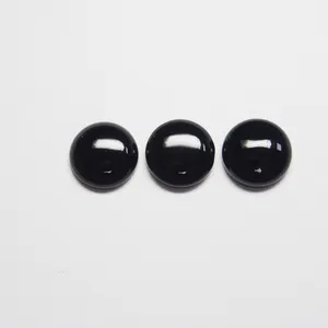 Pierre de cabochon d'agate naturelle ronde en onyx noir à dos plat poli - Product Image 2