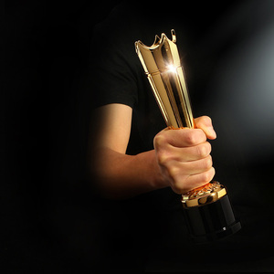 OEM/ODM di lusso a forma di corona in resina di metallo trofeo di cristallo premio altro prodotto di cristallo artigianale - Product Image 3
