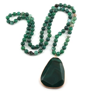 Mới hợp thời trang Bohemian bộ lạc phong cách của Phụ Nữ Mặt Dây chuyền vòng cổ có tính năng đá tự nhiên, tay buộc hải lý và sọc xanh thiết kế. - Product Image 5