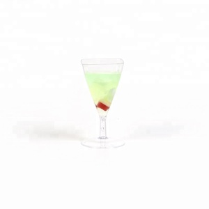 Copa de Vino de Plástico Irrompible Grace de 2 oz para Diferentes Bebidas - Product Image 5