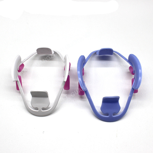 Nuovo Design di Attrezzatura per Otturazioni Dentali, Divaricatore Labiale e Guanciale Monouso Tipo O per Chirurgia Ortodontica - Product Image 1