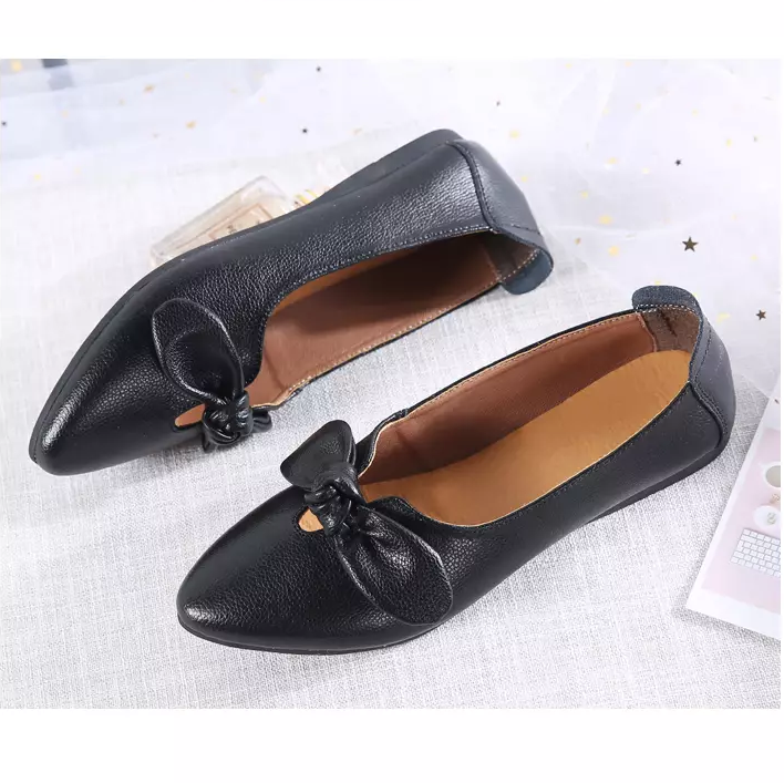 Оптом в наличии новый товар горячие продажи 4 сезона женская обувь на плоской подошве из натуральной кожи; Повседневная обувь для прогулок