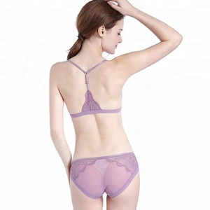 Conjunto de Lencería de Encaje para Mujer, Brasier y Bragas - Product Image 4