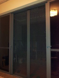 China Manufacturer Aluminium Insect <strong>Screen</strong> <strong>Door</strong> House Gate Design <strong>Magnetic</strong> Security <strong>Screen</strong> <strong>Door</strong> <strong>Fli</strong> Mosquito <strong>Screen</strong> <strong>Door</strong> - Product Image 3