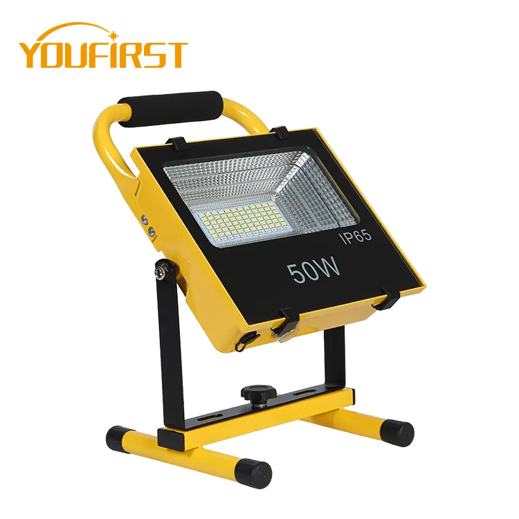Energy saving Camping Outdoor IP65 Waterproof 30W 50W 100W 200W Rechargeable Led Flood light
