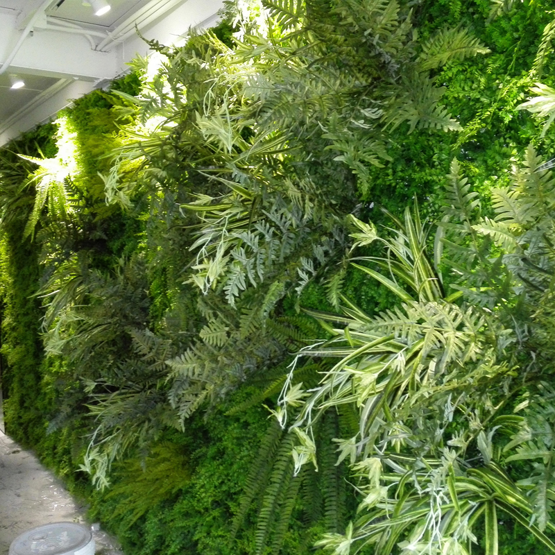 indoor artificial grass mat boxwood plastic panel vertical green plant wall artificial hedge boxwood grass green wall