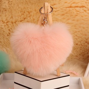 Llavero con pompón <span class=keywords><strong>de</strong></span> piel <span class=keywords><strong>de</strong></span> zorro artificial, llavero con pompón <span class=keywords><strong>de</strong></span> piel, corazón <span class=keywords><strong>de</strong></span> amor personalizado, venta al por mayor, 2018 - Product Image 5