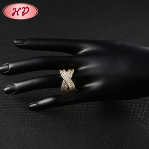 Anello da Donna in Oro Rosa di Alta Qualità, Nuovo Design, Ultima Moda, Gioiello per Fidanzamento e Matrimonio, Anello Piatto - Product Image 3