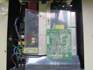 Convertisseur solaire hors réseau 12v 1200w 12v Onde sinusoïdale pure avec chargeur de batterie avec chargeur solaire 50A - Product Image 5