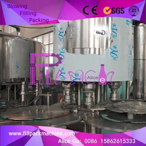 4.<span class=keywords><strong>5L</strong></span> fácil operación botella completamente automático equipo de llenado de agua/máquina/planta 3 en <span class=keywords><strong>1</strong></span> - Product Image 5