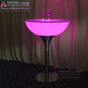 Meja Plastik Bercahaya Led <span class=keywords><strong>Bar</strong></span> Cair Berdiri Bebas Bulat untuk Dijual