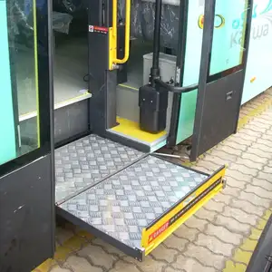 WL-STEP Serie Leistungs starker Rollstuhl Hebezeug tragbarer Autolift für Bus für behinderte Person