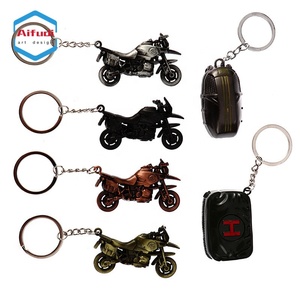 Gros pistolet de Jeu Casserole Airdrop boîte Véhicules Moto Porte-clés - Product Image 6