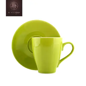最新热卖各种颜色陶瓷杯带茶托意大利拿铁茶杯带茶托咖啡厅酒店礼品可重复使用咖啡杯