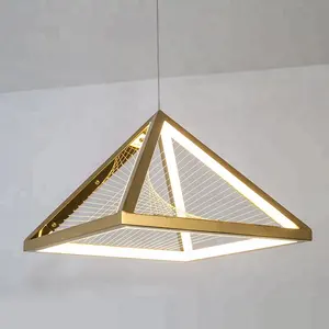 ETL cETL PYRAMIDE Simple Mais Classique Design Pyramide Forme Restaurant Pendentif Lustre Éclairage pour La Décoration Intérieure