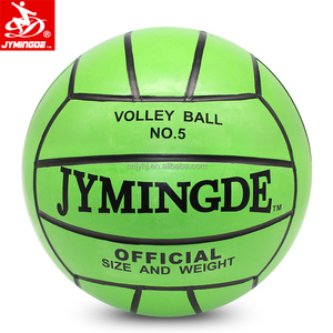 Offre Spéciale plage en caoutchouc vert <span class=keywords><strong>volley</strong></span>-ball taille 5 avec <span class=keywords><strong>ligne</strong></span> noire - Product Image 1