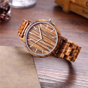 <span class=keywords><strong>Orologio</strong></span> <span class=keywords><strong>da</strong></span> <span class=keywords><strong>polso</strong></span> <span class=keywords><strong>da</strong></span> uomo <span class=keywords><strong>in</strong></span> <span class=keywords><strong>legno</strong></span> naturale con Logo personalizzato con cinturino <span class=keywords><strong>in</strong></span> <span class=keywords><strong>legno</strong></span> all'ingrosso - Product Image 2