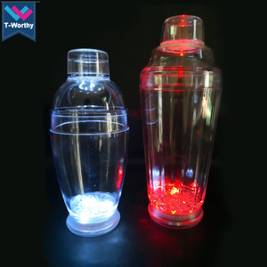 Coctelera Boston de Plástico Premium para Bebidas Mixtas, Portátil, con Luces LED Intermitentes que Brillan en la Oscuridad, para Cócteles Martini, 450 ml, 3 Pilas LR44 - Product Image 6