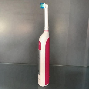 <span class=keywords><strong>Cepillo</strong></span> <span class=keywords><strong>de</strong></span> <span class=keywords><strong>Dientes</strong></span> Oscilante Recargable con Cargador USB Inductivo - Product Image 5