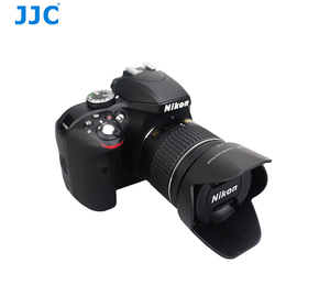 JJC HB-N106 Reversible Dedicated <span class=keywords><strong>Lens</strong></span> HoodためNikon AF-P DX Nikkor <span class=keywords><strong>18</strong></span>-55ミリメートルf/3.5-5.6G VRにNikon D3500 D3400 D5600 <span class=keywords><strong>Camera</strong></span>