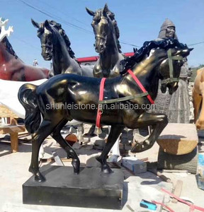 Décoration de jardin grandeur nature cheval en fibre de verre sculpture fournisseur - Product Image 3