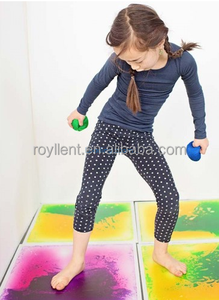 Hình Ảnh Tương Đối Một Gạch Lát Sàn Xúc Giác Chất Lỏng - Product Image 4