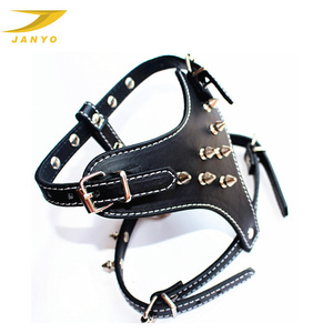 Grosir Rompi Harness Anjing Kulit Bisa Disesuaikan Bertatahkan & Berduri Mewah - Product Image 1
