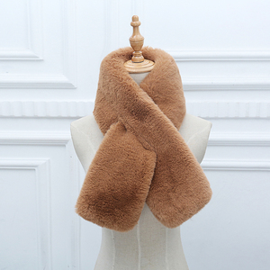 Écharpe épaissie Automne et hiver Écharpe <span class=keywords><strong>en</strong></span> <span class=keywords><strong>fourrure</strong></span> chaude Écharpe à imprimé léopard <span class=keywords><strong>en</strong></span> <span class=keywords><strong>fourrure</strong></span> de lapin pour femme - Product Image 1