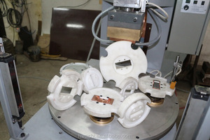 HWASHI Pipe <strong>Clamp</strong> With Rubber Automatic CNC <strong>Spot</strong> <strong>Welding</strong> <strong>Machinery</strong> - Product Image 6