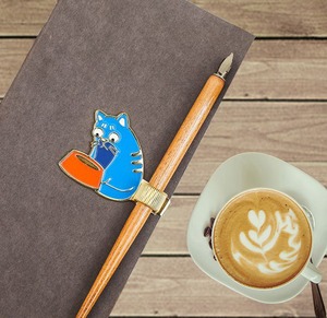 Porte-stylo personnalisé en métal pour cahier - Product Image 5