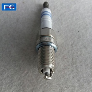 หัวเทียนรถยนต์ใหม่ OEM <span class=keywords><strong>0</strong></span> 242 235 666 FR7DC +8 สำหรับอะไหล่เครื่องยนต์รถยนต์ - Product Image 1