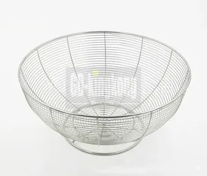 Gk Chinese Supplier kitchen utensils 4 sizes fruit basket Stainless Steel wire mesh strainer washing Colander sieve with base