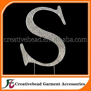 Metallo strass argento cake toppers in qualsiasi scritto della lettera a b c d e f g h j k l m n p r s t v w& z cake topper - Product Image 1
