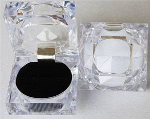 Top Quality clear Acrylic Plastic Crystal Ring Boxes square Shape <strong>Earring</strong> <strong>Cases</strong> Packing Jewelry Box 49*49*44mm 45.5*45.5*43mm - Product Image 2