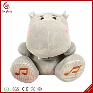Animal personalizado Cable USB juguete <span class=keywords><strong>de</strong></span> peluche negro gatos <span class=keywords><strong>de</strong></span> peluche reproductor <span class=keywords><strong>de</strong></span> música muñeca peluche gato sentado <span class=keywords><strong>caja</strong></span> <span class=keywords><strong>de</strong></span> sonido - Product Image 4
